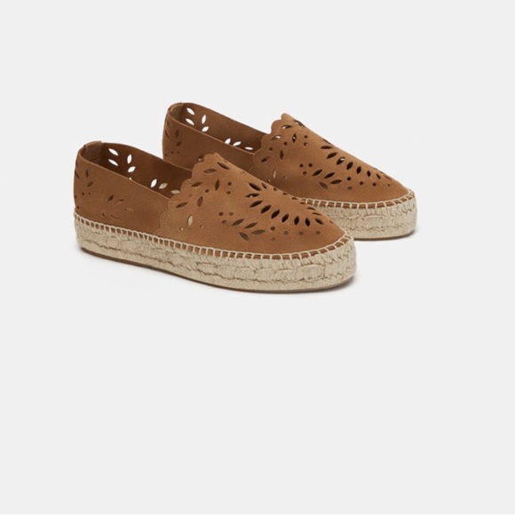 tanned espadrilles